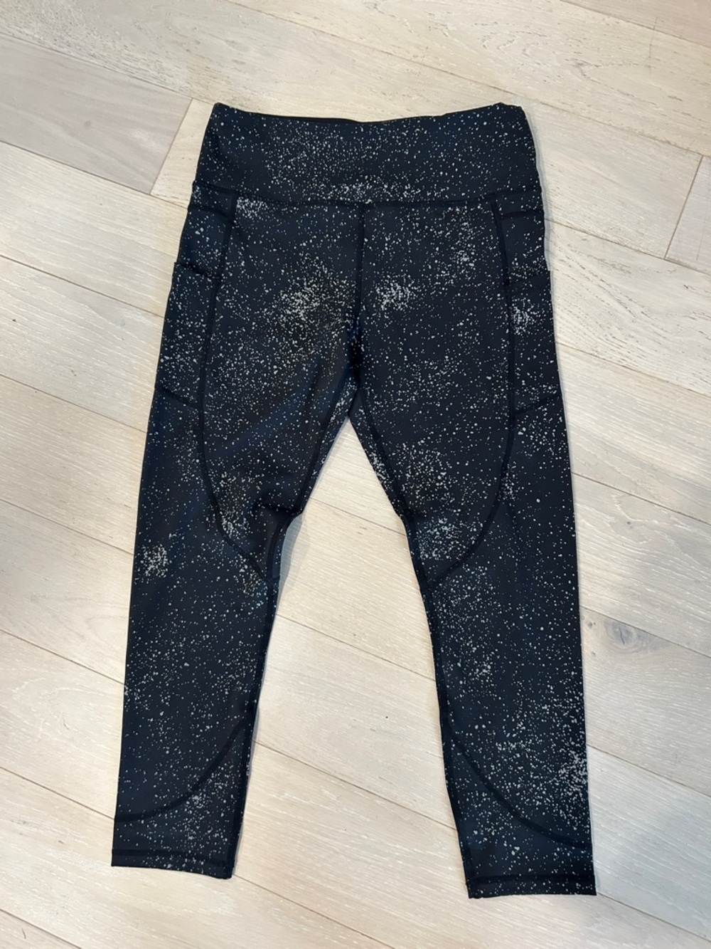 ZYIA Black Leggings with White Speckle Print Brand New
